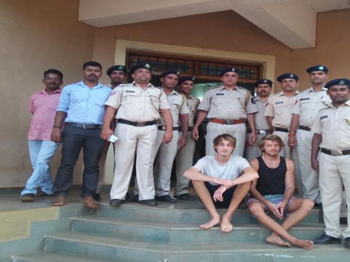 German citizens seized LSD drugs worth Rs 64 lakh in Harmal | जर्मन नागरिकांकडून हरमल येथे ६४ लाखांचे एलएसडी ड्रग्स जप्त German citizens seized LSD drugs worth Rs 64 lakh in Harmal | जर्मन नागरिकांकडून हरमल येथे ६४ लाखांचे एलएसडी ड्रग्स जप्त