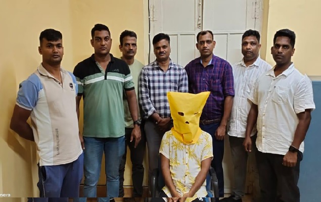 one arrested with marijuana worth 3 15 lakh in morji goa | मोरजीत ३.१५ लाखांच्या गांजासह एकाला अटक one arrested with marijuana worth 3 15 lakh in morji goa | मोरजीत ३.१५ लाखांच्या गांजासह एकाला अटक