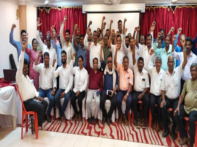 State level meeting of ST community in the backdrop of Lok Sabha elections | लोकसभा निवडणुकीच्या पार्श्वभूीवर एसटी समाजाची राज्यस्तरीय बैठक State level meeting of ST community in the backdrop of Lok Sabha elections | लोकसभा निवडणुकीच्या पार्श्वभूीवर एसटी समाजाची राज्यस्तरीय बैठक