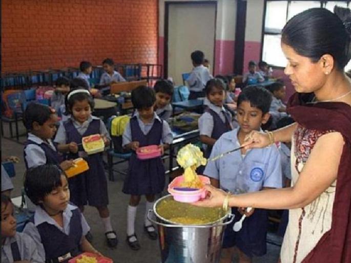 Vidyadha on entrance of milk supply to Akshaya Patra in Goa | गोव्यात माध्यान्ह आहार पुरवठ्याचे काम ‘अक्षय पात्रा’कडे सोपविण्याबाबत द्विधा Vidyadha on entrance of milk supply to Akshaya Patra in Goa | गोव्यात माध्यान्ह आहार पुरवठ्याचे काम ‘अक्षय पात्रा’कडे सोपविण्याबाबत द्विधा