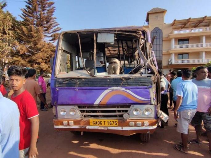 driver drunk bus overturns 1 dead and 3 critical thrill on birla vasco route | चालक नशेत, बस उलटली; १ ठार, ३ गंभीर, बिर्ला-वास्को मार्गावरील थरार driver drunk bus overturns 1 dead and 3 critical thrill on birla vasco route | चालक नशेत, बस उलटली; १ ठार, ३ गंभीर, बिर्ला-वास्को मार्गावरील थरार