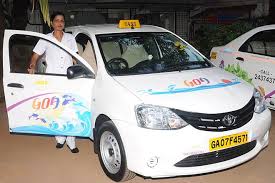 The possibility of getting rid of speed governer taxi in Goa | गोव्यातील टॅक्सींची स्पीड गवर्नरमधून सुटका होण्याची शक्यता The possibility of getting rid of speed governer taxi in Goa | गोव्यातील टॅक्सींची स्पीड गवर्नरमधून सुटका होण्याची शक्यता
