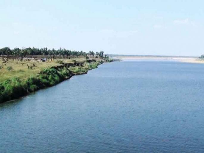 The water coming to Jayakwadi is divided into many ways in Nagar | जायकवाडीकडे येणाऱ्या पाण्याला नगरमध्येच फुटल्या अनेक वाटा