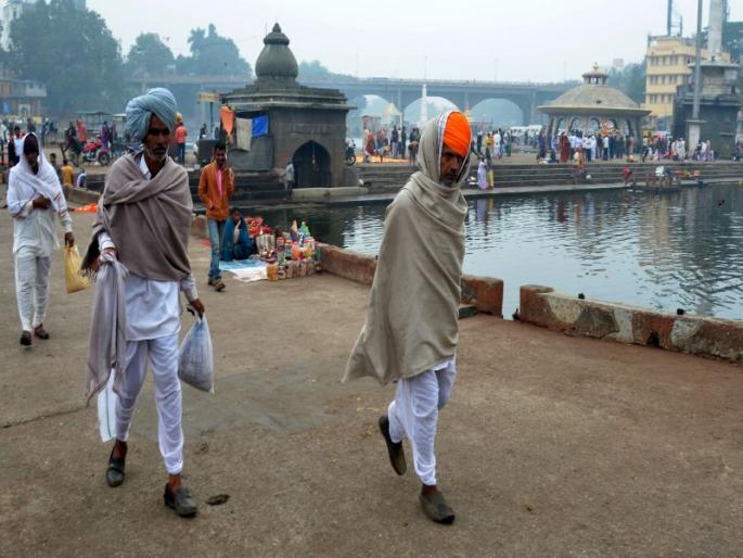 Garatha in the atmosphere: Sunshine happened at Nashik | वातावरणात गारठा : नाशिककरांना १२ वाजता घडले सुर्यदर्शन ! Garatha in the atmosphere: Sunshine happened at Nashik | वातावरणात गारठा : नाशिककरांना १२ वाजता घडले सुर्यदर्शन !