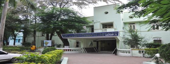 Hundreds of fraud by showing lacquer work in Gokhale Education, Nashik | नाशिकच्या गोखले एज्युकेशनमध्ये नोकरीचे आमिष दाखवून अकरा लाखांची फसवणूक Hundreds of fraud by showing lacquer work in Gokhale Education, Nashik | नाशिकच्या गोखले एज्युकेशनमध्ये नोकरीचे आमिष दाखवून अकरा लाखांची फसवणूक