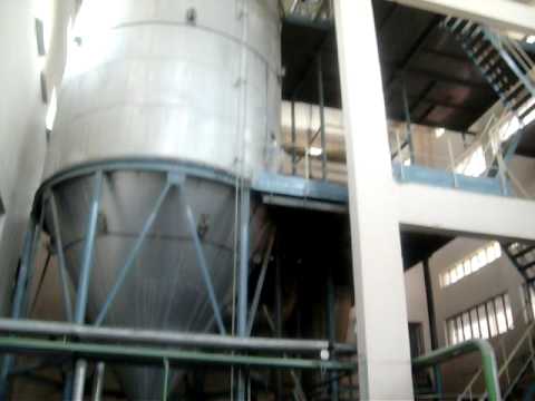 Gokul, Warna's 1922 tons of powder fell, butter left | गोकुळ,वारणाची १९२२ टन पावडर पडून, बटरही शिल्लक राहिल्याने संघापुढे अडचणी Gokul, Warna's 1922 tons of powder fell, butter left | गोकुळ,वारणाची १९२२ टन पावडर पडून, बटरही शिल्लक राहिल्याने संघापुढे अडचणी