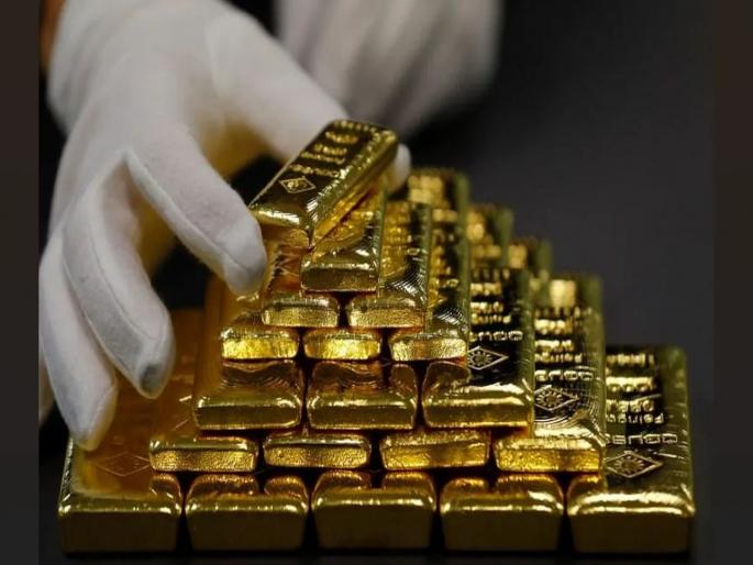 India is a major hub for illegal gold imports; 1,319 kg of gold seized in one year | भारत अवैध सोन्याच्या आयातीचे प्रमुख केंद्र; एक वर्षात १,३१९ किलो सोने जप्त India is a major hub for illegal gold imports; 1,319 kg of gold seized in one year | भारत अवैध सोन्याच्या आयातीचे प्रमुख केंद्र; एक वर्षात १,३१९ किलो सोने जप्त
