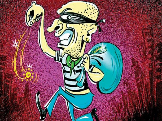 Dussehra robbed gold shop by worker one crore ornaments robbed | दसऱ्याला कामगाराने लुटले मालकाच्या दुकानातील सोने; एक कोटीचे दागिने लंपास Dussehra robbed gold shop by worker one crore ornaments robbed | दसऱ्याला कामगाराने लुटले मालकाच्या दुकानातील सोने; एक कोटीचे दागिने लंपास