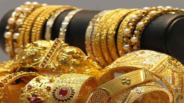 Exhortation of Akshay Trutiya: Expected turnover of Rs. 6000 crores across the country | अक्षय तृतीयेचा मुहूर्त : देशभरात ६ हजार कोटी रुपयांची उलाढाल अपेक्षित Exhortation of Akshay Trutiya: Expected turnover of Rs. 6000 crores across the country | अक्षय तृतीयेचा मुहूर्त : देशभरात ६ हजार कोटी रुपयांची उलाढाल अपेक्षित