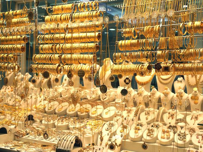 uncle sam country is also fascinated by Indian jewellery exports of gems and jewellery increased | अंकल सॅमच्या देशालाही भारतीय दागिन्यांचे आकर्षण; रत्ने आणि दागिन्यांची निर्यात वाढली