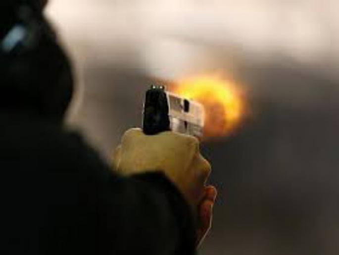 Prejudicial shooting of a minor in pune | Pune Crime: पूर्ववैमनस्यातून अल्पवयीन मुलाचा पाठलाग करून गोळीबार Prejudicial shooting of a minor in pune | Pune Crime: पूर्ववैमनस्यातून अल्पवयीन मुलाचा पाठलाग करून गोळीबार