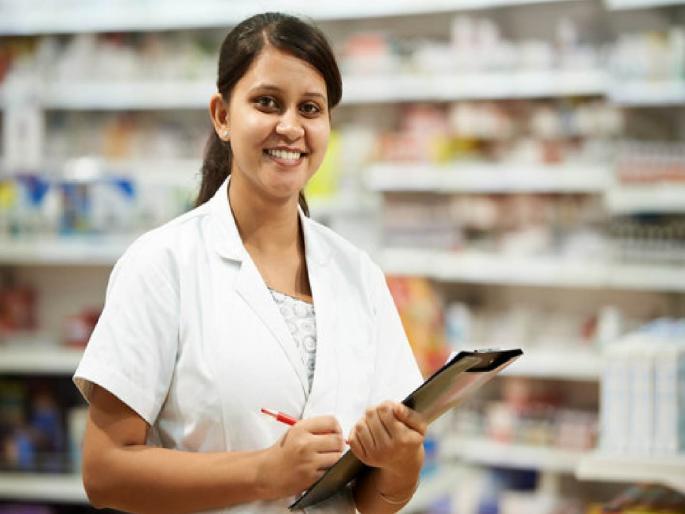 Fraud sellers will be fine, an exit is needed for pharmacists in maharshtra | बोगस विक्रेत्यांना बसणार चाप, फार्मासिस्टसाठी ‘एक्झिट’ गरजेची Fraud sellers will be fine, an exit is needed for pharmacists in maharshtra | बोगस विक्रेत्यांना बसणार चाप, फार्मासिस्टसाठी ‘एक्झिट’ गरजेची