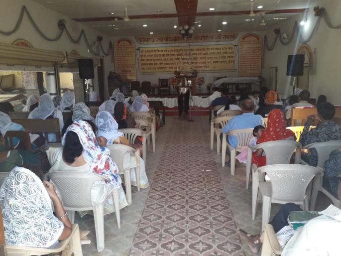 Goodfriday Day celebrations in Akola | अकोल्यात गुडफ्रायडे भक्तीभावाने साजरा