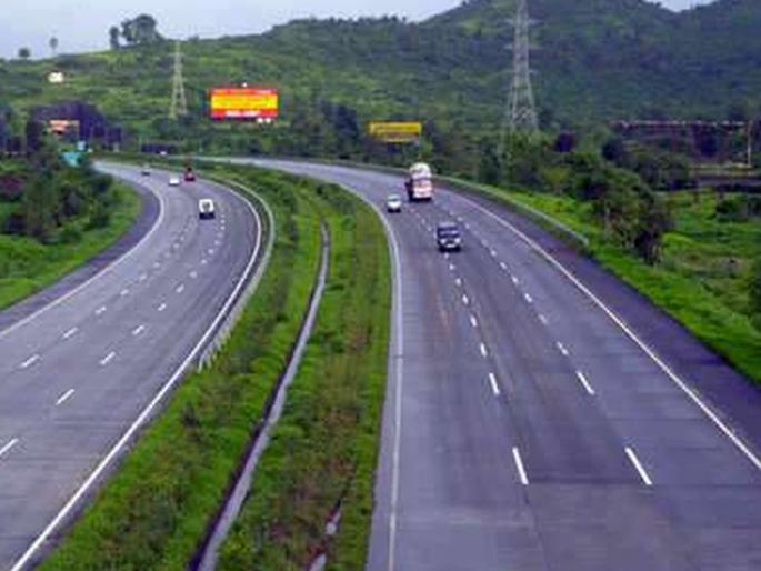 Mumbai-Goa highway closed for 3 hours | मुंबई-गोवा महामार्ग वाहतुकीसाठी ३ तास बंद Mumbai-Goa highway closed for 3 hours | मुंबई-गोवा महामार्ग वाहतुकीसाठी ३ तास बंद
