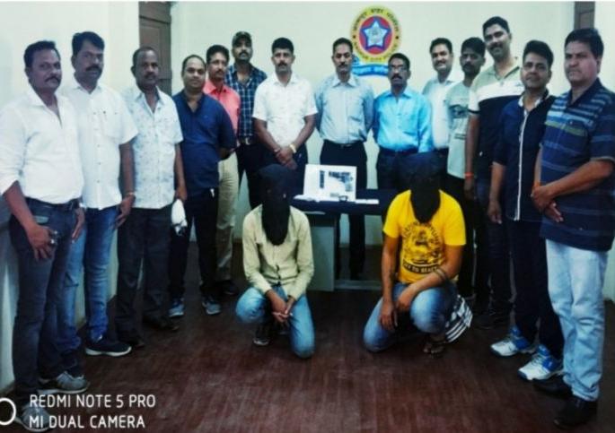 In Nagpur, the infamous accused were arrested with pistols | नागपुरात कुख्यात आरोपींना पिस्तुलासह अटक In Nagpur, the infamous accused were arrested with pistols | नागपुरात कुख्यात आरोपींना पिस्तुलासह अटक