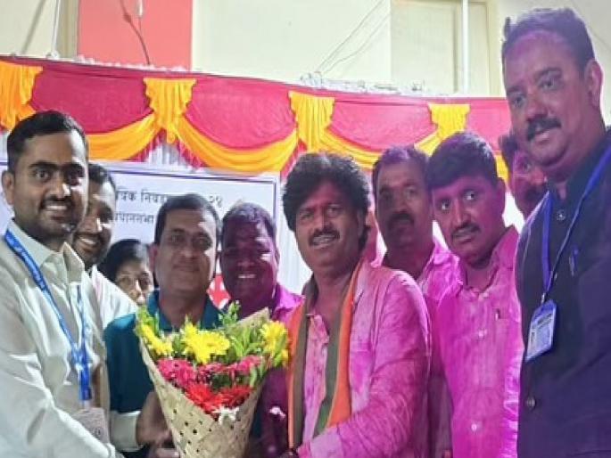 BJP MLA Gopichand Padalkar won in Jat assembly constituency | जतमध्ये गोपीचंद पडळकर यांचा विजय, काँग्रेसचे विक्रम सावंत यांचा ३७ हजारांनी केला पराभव BJP MLA Gopichand Padalkar won in Jat assembly constituency | जतमध्ये गोपीचंद पडळकर यांचा विजय, काँग्रेसचे विक्रम सावंत यांचा ३७ हजारांनी केला पराभव