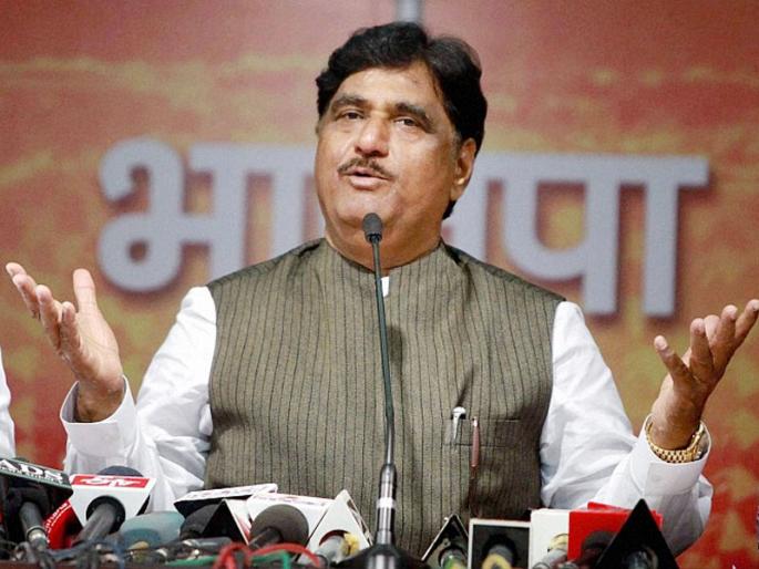 bjp gives support to pappu kalani's family member in ulhasnagar | सत्तेसाठी कायपण... गोपीनाथ मुंडेंना 'हरवून' भाजपा जिंकला! bjp gives support to pappu kalani's family member in ulhasnagar | सत्तेसाठी कायपण... गोपीनाथ मुंडेंना 'हरवून' भाजपा जिंकला!