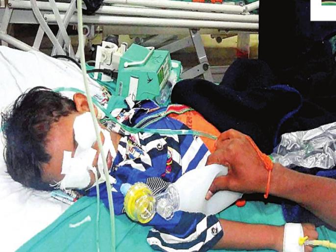 The number of child deaths 63, Chief Minister's resignation demands all levels | बालमृत्युंचा आकडा ६३, मुख्यमंत्र्यांच्या राजीनाम्याची सर्व स्तरांतून मागणी The number of child deaths 63, Chief Minister's resignation demands all levels | बालमृत्युंचा आकडा ६३, मुख्यमंत्र्यांच्या राजीनाम्याची सर्व स्तरांतून मागणी