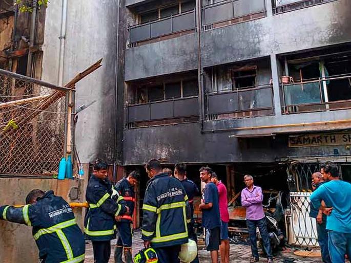 A committee has been formed to investigate the causes of the Goregaon building fire | गोरेगाव इमारतीला लागलेल्या आगीच्या कारणांचा तपास करण्यासाठी समिती स्थापन A committee has been formed to investigate the causes of the Goregaon building fire | गोरेगाव इमारतीला लागलेल्या आगीच्या कारणांचा तपास करण्यासाठी समिती स्थापन