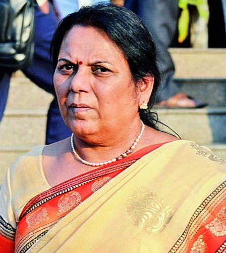 Inquire about medical malpractice within seven days | मेडिकलमधील दुरवस्थेची सात दिवसांत चौकशी करा : उपसभापतींचे निर्देश