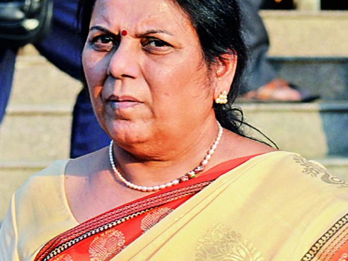 Jaitapur Project, Ratanagiri district refinery should be canceled: Neelam Gorhe | जैतापूर प्रकल्प, रत्नागिरी जिल्ह्यातील रिफायनरी रद्द करण्यात यावी :नीलम गोऱ्हे 