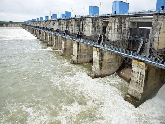 9 doors of Gosikhurd project opened by half a meter; Discharge of 661.24 cusecs of water | गोसीखुर्द प्रकल्पाचे ९ दरवाजे अर्धा मीटरने उघडले; ६६१.२४ क्युसेक पाण्याचा विसर्ग 9 doors of Gosikhurd project opened by half a meter; Discharge of 661.24 cusecs of water | गोसीखुर्द प्रकल्पाचे ९ दरवाजे अर्धा मीटरने उघडले; ६६१.२४ क्युसेक पाण्याचा विसर्ग