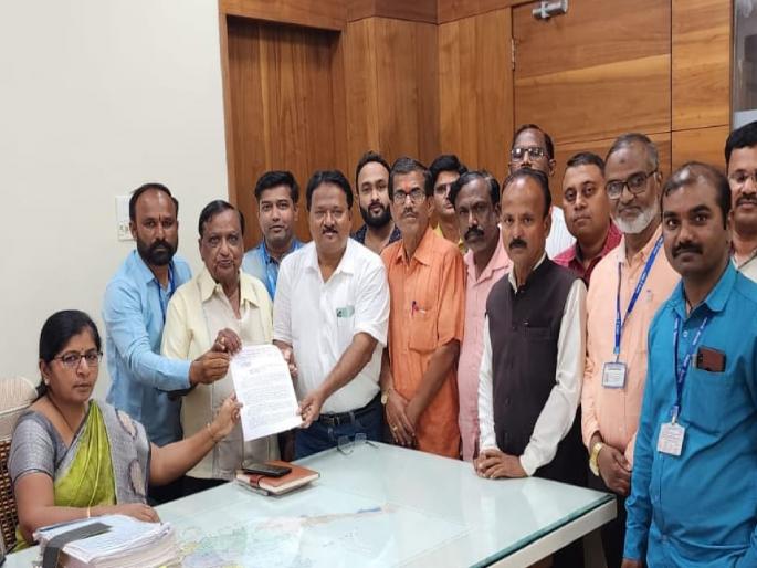 Government employees will go on indefinite strike again, determined to vote for them | सरकारी कर्मचारी पुन्हा बेमुदत संपावर जाणार, 'त्यांनाच' मतदान करण्याचाही निर्धार  Government employees will go on indefinite strike again, determined to vote for them | सरकारी कर्मचारी पुन्हा बेमुदत संपावर जाणार, 'त्यांनाच' मतदान करण्याचाही निर्धार