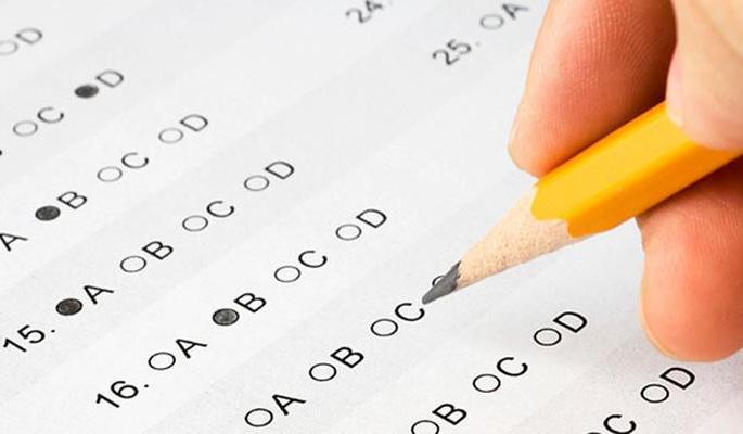 government recrutment; changes in process | बिंदूनामावली नव्याने तयार करण्याची कसरत; शासनाच्या शुद्धिपत्रकांनी विभाग हैराण government recrutment; changes in process | बिंदूनामावली नव्याने तयार करण्याची कसरत; शासनाच्या शुद्धिपत्रकांनी विभाग हैराण