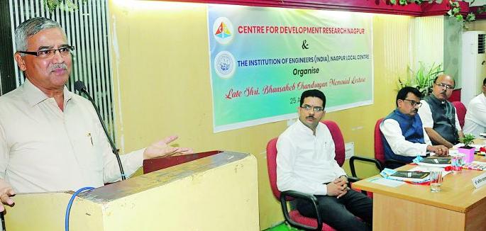 India's economy spans four years | भारताची अर्थव्यवस्था चार वर्षात गतिशील