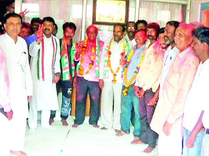 Khamgaon: Congress's number one claim in elections! | खामगाव : निवडणुकीत काँग्रेसचा नंबर वनचा दावा!