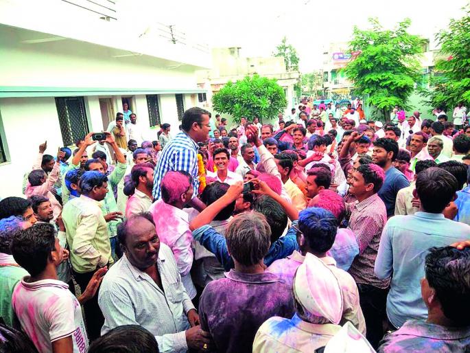 Anantrao Deshmukh is the top man in the world! | अनंतराव देशमुख गटच ठरला अव्वल! Anantrao Deshmukh is the top man in the world! | अनंतराव देशमुख गटच ठरला अव्वल!