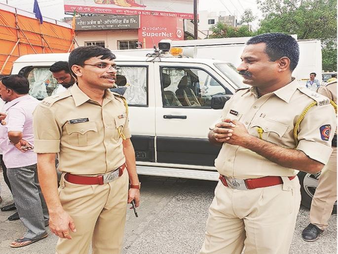 Now GPS on police patroling vehicles in Aurangabad | पोलिसांच्या गस्तीवरील ११० वाहनांवर आता जीपीएस Now GPS on police patroling vehicles in Aurangabad | पोलिसांच्या गस्तीवरील ११० वाहनांवर आता जीपीएस