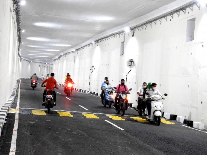It was the official inauguration of the Grade Separator | ग्रेड सेपरेटरच्या शासकीय उद्घाटनाचा मुहूर्त ठरला