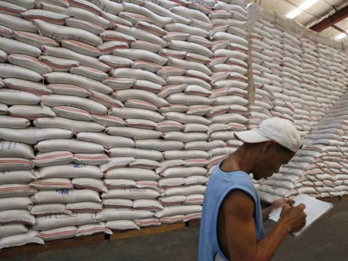 Two grain warehouse seals by the police in the Kalamna Nagpur |  नागपुरात  कळमना पोलिसांनी केले दोन धान्य गोदाम सील Two grain warehouse seals by the police in the Kalamna Nagpur |  नागपुरात  कळमना पोलिसांनी केले दोन धान्य गोदाम सील