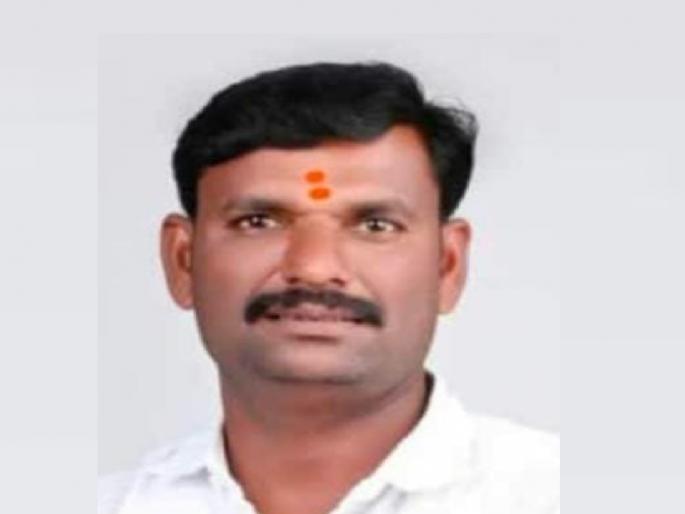 Gram panchayat member husband molested Gramsevika, crime against one in sangli | Sangli News: ग्रामपंचायत सदस्याच्या पतीकडून ग्रामसेविकेचा विनयभंग, एकावर गुन्हा Gram panchayat member husband molested Gramsevika, crime against one in sangli | Sangli News: ग्रामपंचायत सदस्याच्या पतीकडून ग्रामसेविकेचा विनयभंग, एकावर गुन्हा