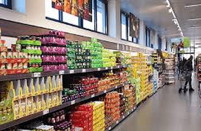 Rising diesel prices have made groceries more expensive | डिझेल दरवाढीने किराणा वस्तू महागल्या Rising diesel prices have made groceries more expensive | डिझेल दरवाढीने किराणा वस्तू महागल्या