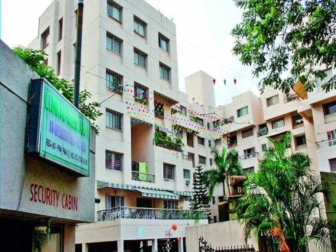 Societies are getting a positive response to 'Rainwater Harvesting' | ‘रेनवॉटर हार्वेस्टिंग’ला सोसायट्यांचा मिळतोय सकारात्मक प्रतिसाद Societies are getting a positive response to 'Rainwater Harvesting' | ‘रेनवॉटर हार्वेस्टिंग’ला सोसायट्यांचा मिळतोय सकारात्मक प्रतिसाद