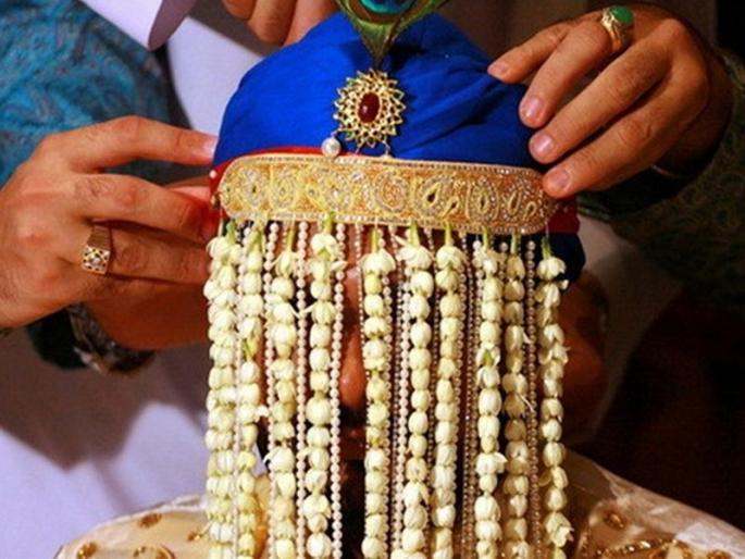 Get married! The arrested brothers arrested for expensive clothes | लग्नाची हौस भोवली! महागड्या कपड्यांसाठी चोरी करणाऱ्या भावांना अटक Get married! The arrested brothers arrested for expensive clothes | लग्नाची हौस भोवली! महागड्या कपड्यांसाठी चोरी करणाऱ्या भावांना अटक