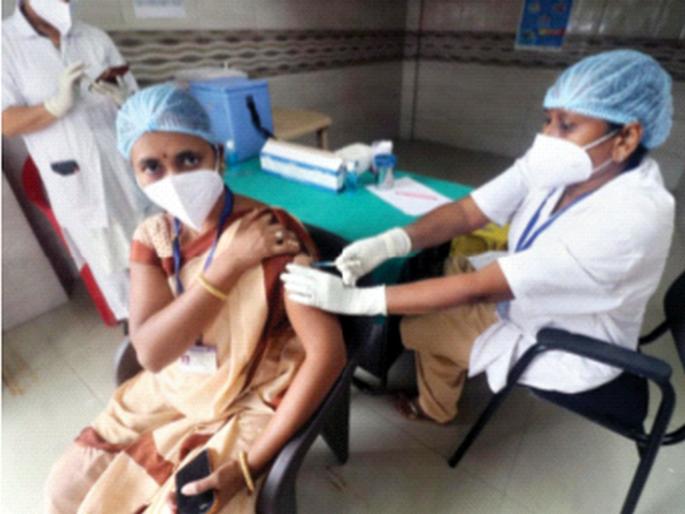 Successful dry run of covid vaccination in Kalyan-Dombivali | कल्याण-डोंबिवलीत कोविड लसीकरणाचा ड्राय रन यशस्वी Successful dry run of covid vaccination in Kalyan-Dombivali | कल्याण-डोंबिवलीत कोविड लसीकरणाचा ड्राय रन यशस्वी