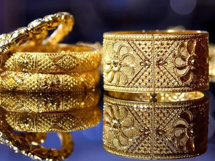 Gold news: Statewide closure of jewelers today against ‘hallmarking’ | Hallmarking: सोन्याचे दागिने खरेदीला जाताय? ‘हॉलमार्किंग’विरोधात सराफांचा आज राज्यव्यापी बंद Gold news: Statewide closure of jewelers today against ‘hallmarking’ | Hallmarking: सोन्याचे दागिने खरेदीला जाताय? ‘हॉलमार्किंग’विरोधात सराफांचा आज राज्यव्यापी बंद