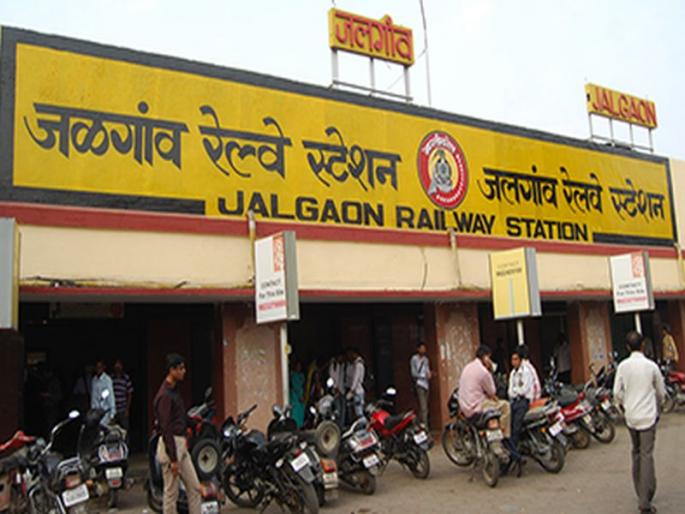 Guardian minister can be 'parent' | पालकमंत्र्यांनी ‘पालक’ व्हावे Guardian minister can be 'parent' | पालकमंत्र्यांनी ‘पालक’ व्हावे