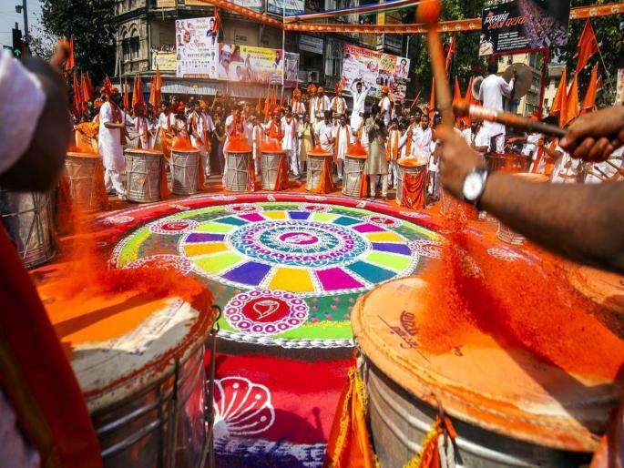 celebrating Gudhi padva Shobha Yatra in Maharashtra | मुंबईसह राज्यभरात गुढीपाडव्याचा उत्साह, डोंबिवली, गिरगावात शोभायात्रा  celebrating Gudhi padva Shobha Yatra in Maharashtra | मुंबईसह राज्यभरात गुढीपाडव्याचा उत्साह, डोंबिवली, गिरगावात शोभायात्रा