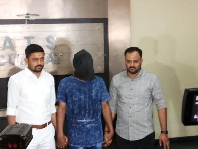 1993 accused in serial bomb blast arrested with pakistani passport for smuggling drugs by Gujrat ATS | गुजरात एटीएसची मोठी कारवाई! १९९३ बॉम्बस्फोटातील आरोपीला पाकिस्तानी पासपोर्टसह अटक 1993 accused in serial bomb blast arrested with pakistani passport for smuggling drugs by Gujrat ATS | गुजरात एटीएसची मोठी कारवाई! १९९३ बॉम्बस्फोटातील आरोपीला पाकिस्तानी पासपोर्टसह अटक