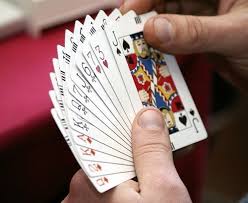 The raid on the gambling base at Faizpur | फैजपूर येथे जुगार अड्ड्यावर धाड The raid on the gambling base at Faizpur | फैजपूर येथे जुगार अड्ड्यावर धाड