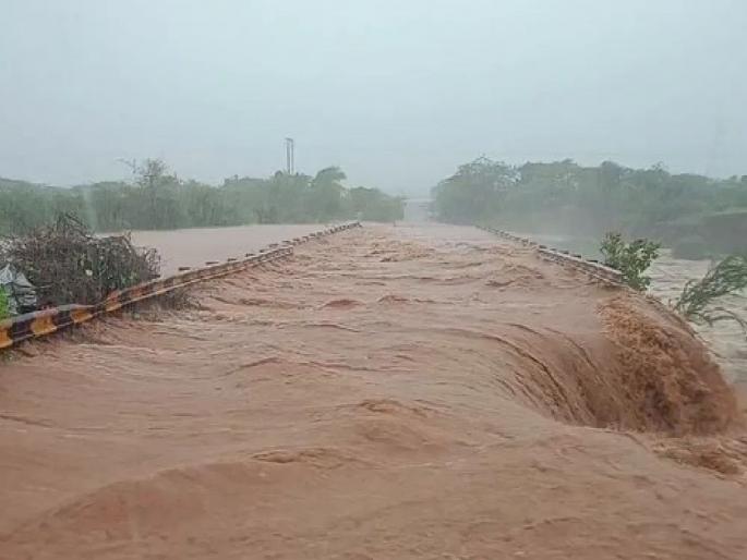Flood devastation in Gujarat; High alert issued in Madhya Pradesh, Maharashtra | गुजरातमध्ये पुराचा हाहाकार; मध्य प्रदेश, महाराष्ट्रात हाय अलर्ट जारी Flood devastation in Gujarat; High alert issued in Madhya Pradesh, Maharashtra | गुजरातमध्ये पुराचा हाहाकार; मध्य प्रदेश, महाराष्ट्रात हाय अलर्ट जारी