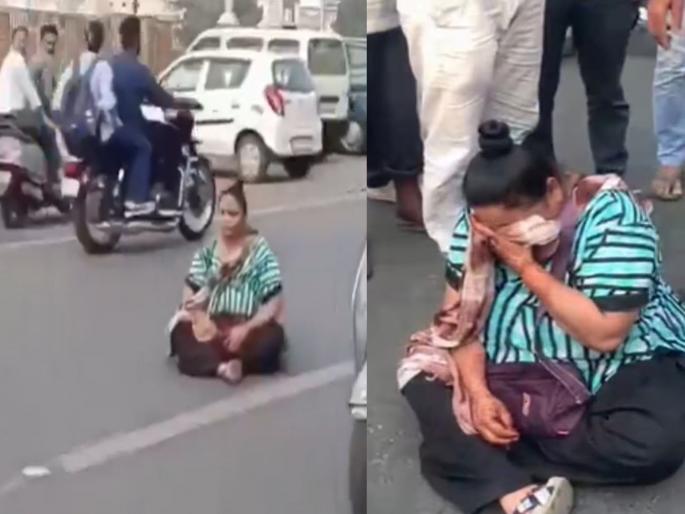 A woman started a protest on the streets of Gujarat cause of Only 4 pani puris were given instead of 6 worth Rs 20 | "20 रुपयांच्या 6 ऐवजी फक्त 4 च पाणीपुरी दिल्या..."; गुजरातमध्ये भररस्त्यात महिलेनं सुरू केलं आंदोलन, अन् मग...! A woman started a protest on the streets of Gujarat cause of Only 4 pani puris were given instead of 6 worth Rs 20 | "20 रुपयांच्या 6 ऐवजी फक्त 4 च पाणीपुरी दिल्या..."; गुजरातमध्ये भररस्त्यात महिलेनं सुरू केलं आंदोलन, अन् मग...!