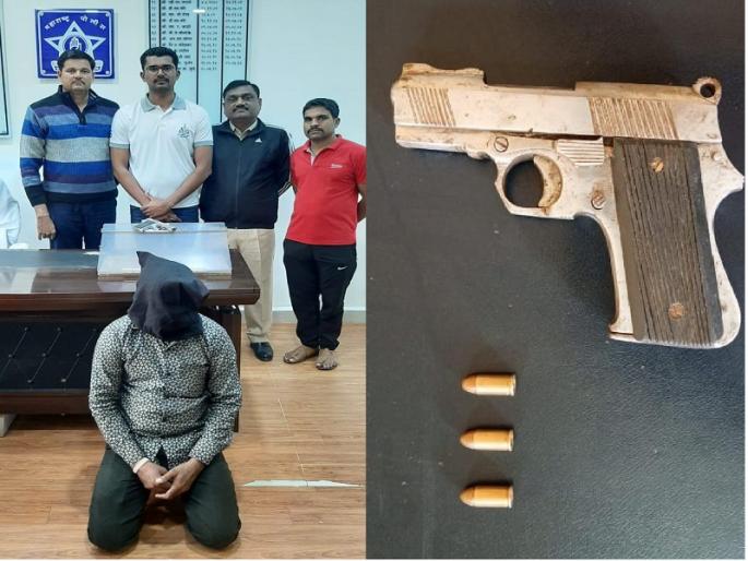 Aurangabad rural local crime branch arrested a man for carrying a pistol | गावठी पिस्तूल बाळगणाऱ्यास स्थानिक गुन्हेशाखेकडून अटक Aurangabad rural local crime branch arrested a man for carrying a pistol | गावठी पिस्तूल बाळगणाऱ्यास स्थानिक गुन्हेशाखेकडून अटक