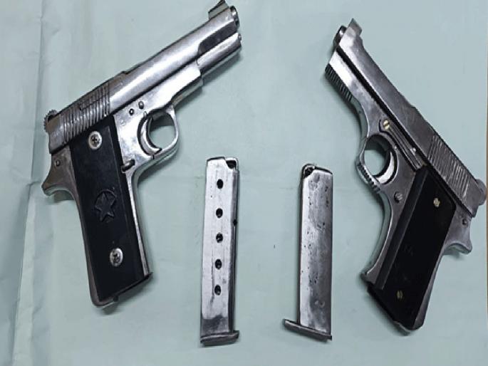 Three guns seized from Parlit youth; Big action in the wake of assembly elections | परळीत तरुणाकडून तीन गावठी कट्टे जप्त; विधानसभा निवडणुकीच्या पार्श्वभूमीवर मोठी कारवाई Three guns seized from Parlit youth; Big action in the wake of assembly elections | परळीत तरुणाकडून तीन गावठी कट्टे जप्त; विधानसभा निवडणुकीच्या पार्श्वभूमीवर मोठी कारवाई
