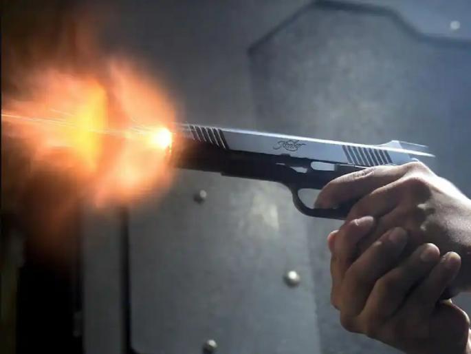 3 year old boy killed his mother while playing with gun incident in America | तीन वर्षीय चिमुकल्याने चुकून चालवली बंदूक, गोळी लागल्याने आईचा मृत्यू 3 year old boy killed his mother while playing with gun incident in America | तीन वर्षीय चिमुकल्याने चुकून चालवली बंदूक, गोळी लागल्याने आईचा मृत्यू