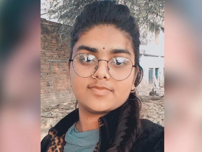 deceased student gunjan maratha topped in rbse 12th parents eyes moist after seeing the result in bundi | हृदयद्रावक! अपघातात लेकीचा मृत्यू, 12वीत 91% मिळालेले पाहून आई-वडिलांना अश्रू अनावर; म्हणाले... deceased student gunjan maratha topped in rbse 12th parents eyes moist after seeing the result in bundi | हृदयद्रावक! अपघातात लेकीचा मृत्यू, 12वीत 91% मिळालेले पाहून आई-वडिलांना अश्रू अनावर; म्हणाले...